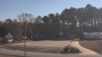 Weather camera view of Overshot NC.