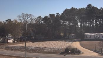 Weather camera view of Overshot NC.