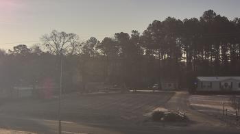 Weather camera view of Overshot NC.