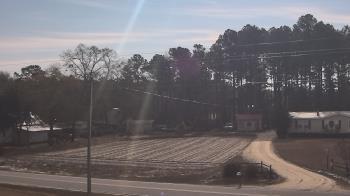 Weather camera view of Overshot NC.