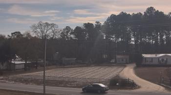 Weather camera view of Overshot NC.