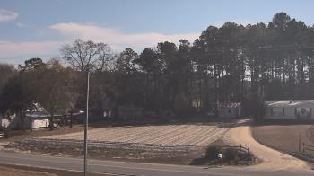 Weather camera view of Overshot NC.
