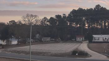 Weather camera view of Overshot NC.