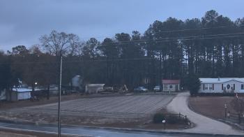 Weather camera view of Overshot NC.