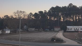 Weather camera view of Overshot NC.