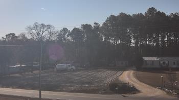 Weather camera view of Overshot NC.