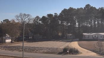 Weather camera view of Overshot NC.