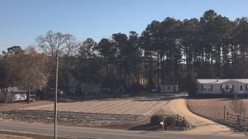 Weather camera view of Overshot NC.