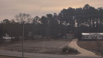 Weather camera view of Overshot NC.