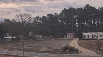 Weather camera view of Overshot NC.