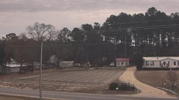 Weather camera view of Overshot NC.