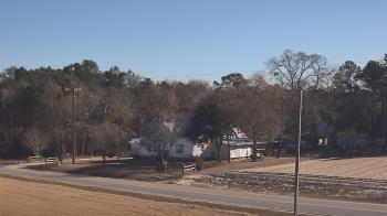 Weather camera view of Overshot NC.