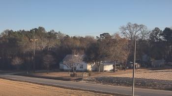 Weather camera view of Overshot NC.