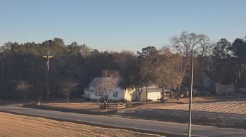 Weather camera view of Overshot NC.