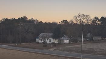 Weather camera view of Overshot NC.