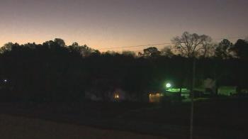 Weather camera view of Overshot NC.