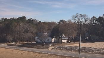 Weather camera view of Overshot NC.