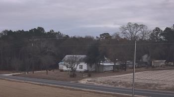 Weather camera view of Overshot NC.