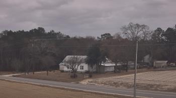 Weather camera view of Overshot NC.