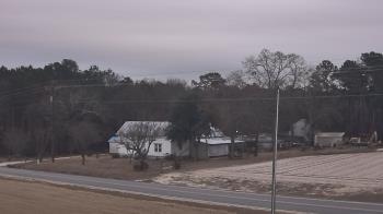 Weather camera view of Overshot NC.