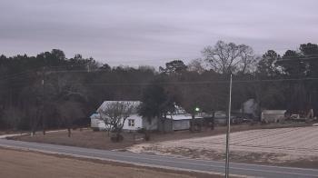Weather camera view of Overshot NC.