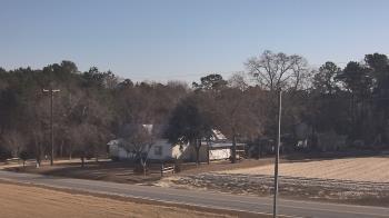 Weather camera view of Overshot NC.