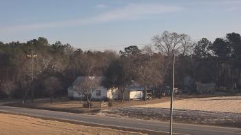 Weather camera view of Overshot NC.