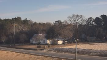 Weather camera view of Overshot NC.