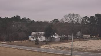 Weather camera view of Overshot NC.