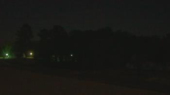 Weather camera view of Overshot NC.