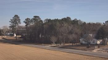 Weather camera view of Overshot NC.