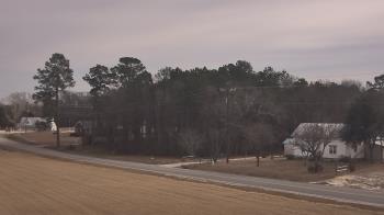 Weather camera view of Overshot NC.