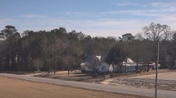 Weather camera view of Overshot NC.