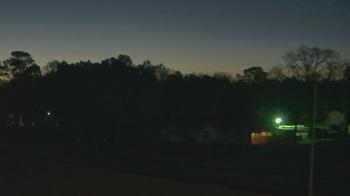 Weather camera view of Overshot NC.