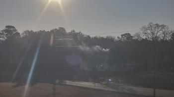 Weather camera view of Overshot NC.