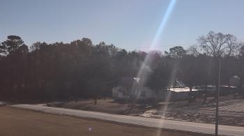 Weather camera view of Overshot NC.