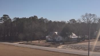 Weather camera view of Overshot NC.