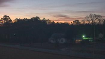 Weather camera view of Overshot NC.