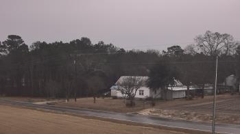 Weather camera view of Overshot NC.