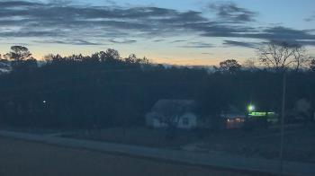 Weather camera view of Overshot NC.