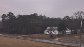 Weather camera view of Overshot NC.