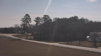 Weather camera view of Overshot NC.