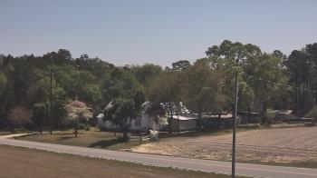 Weather camera view of Overshot NC.