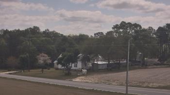 Weather camera view of Overshot NC.