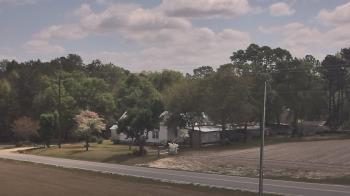 Weather camera view of Overshot NC.