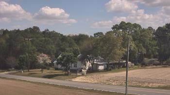 Weather camera view of Overshot NC.