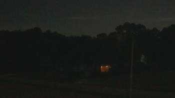 Weather camera view of Overshot NC.