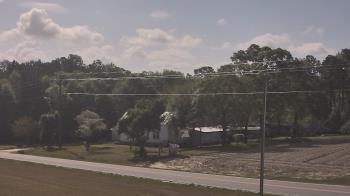 Weather camera view of Overshot NC.