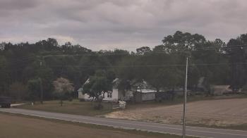 Weather camera view of Overshot NC.