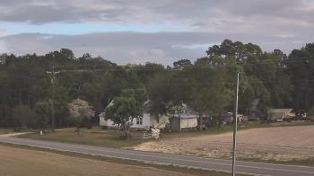 Weather camera view of Overshot NC.